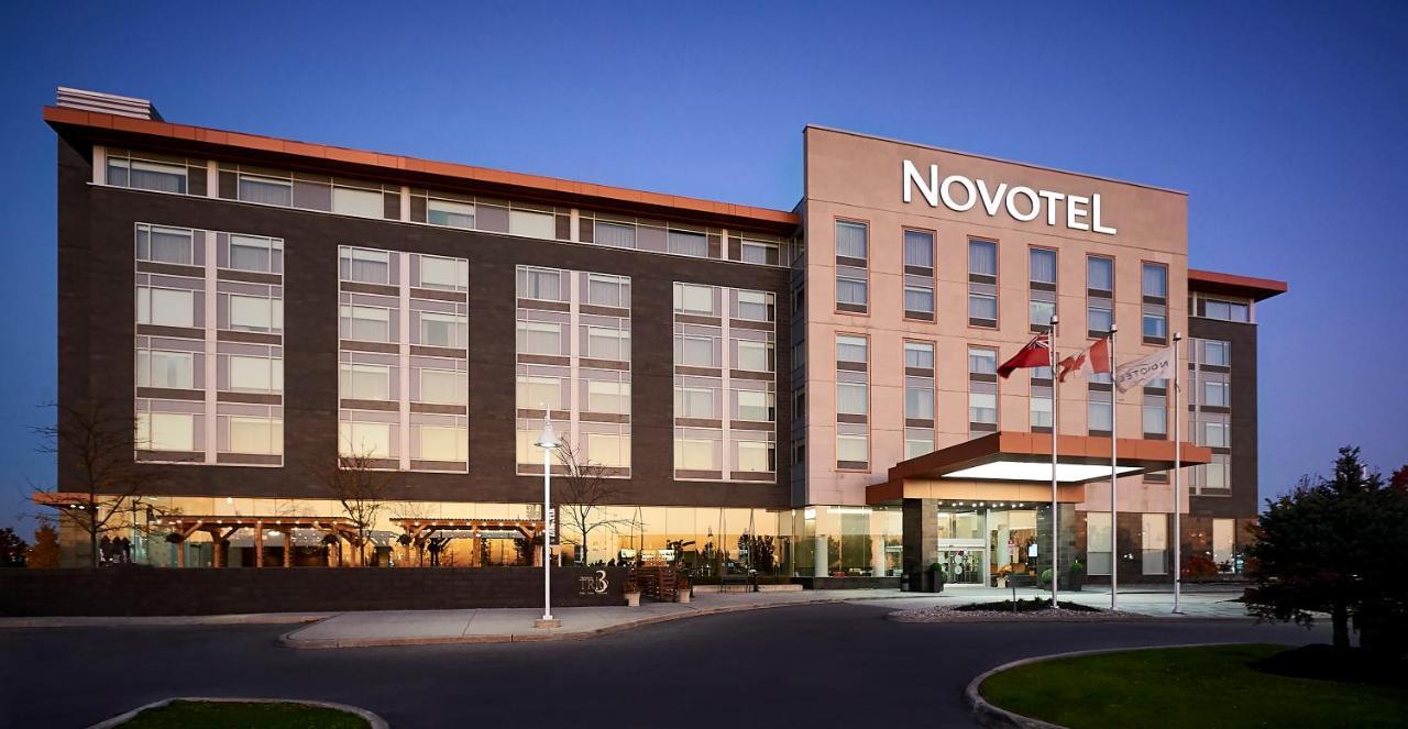 Novotel Toronto Vaughan Centre Eksteriør billede